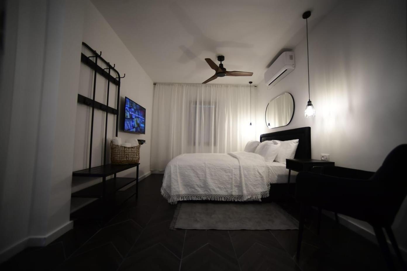 Z-32 Luxury Boutique Apartment エイラート エクステリア 写真