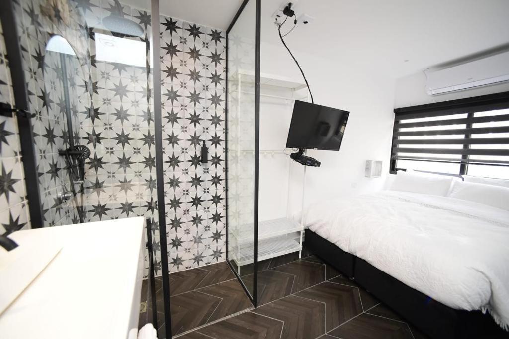 Z-32 Luxury Boutique Apartment エイラート エクステリア 写真