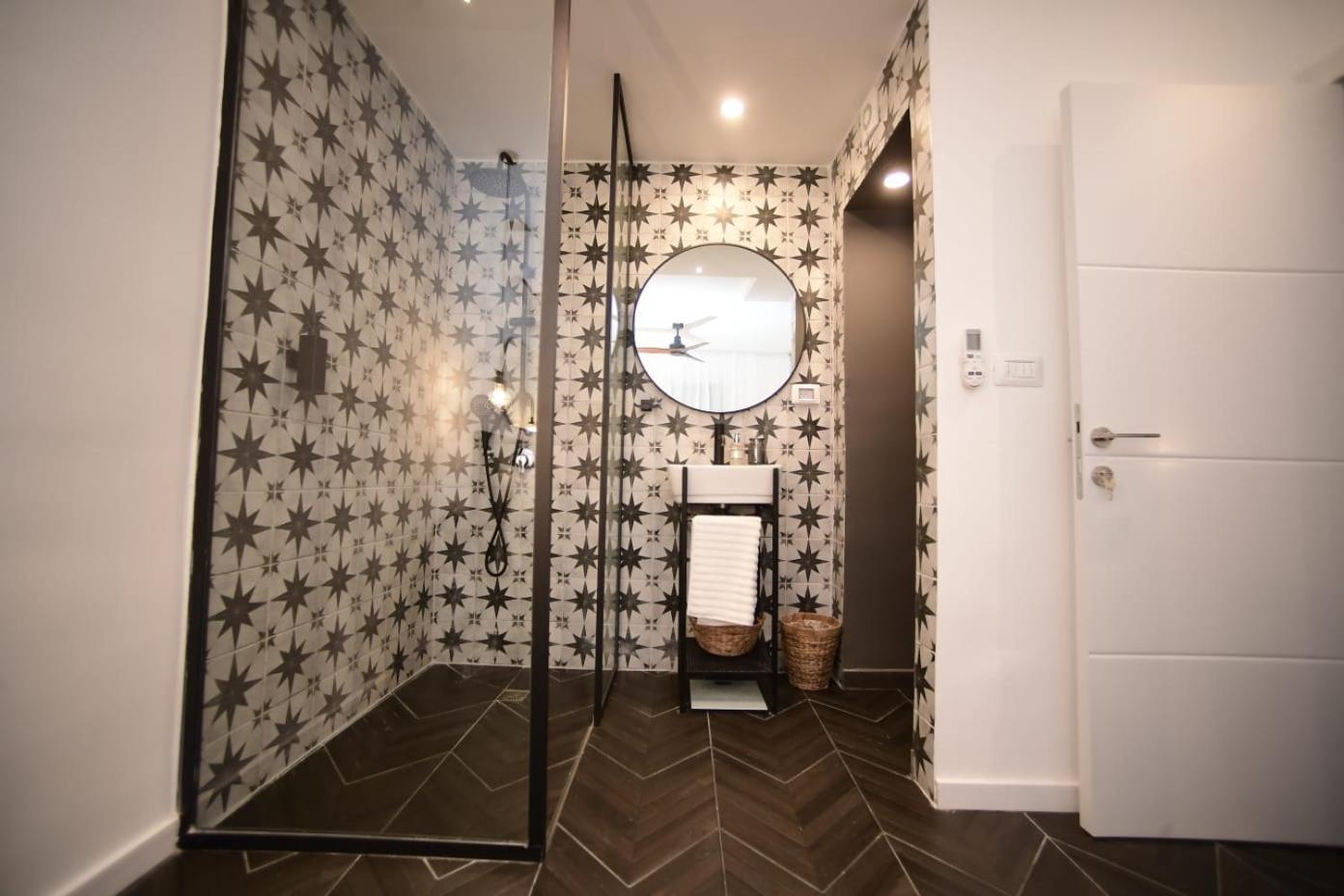 Z-32 Luxury Boutique Apartment エイラート エクステリア 写真